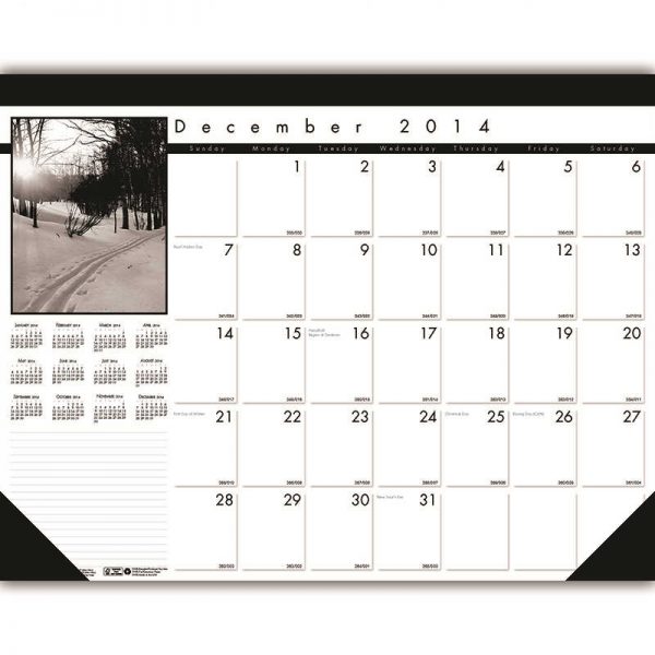 HOUSE OF DOOLITTLE BLACK ON WHITE DESK PAD 13 MONTHS DEC - DEC HOD122