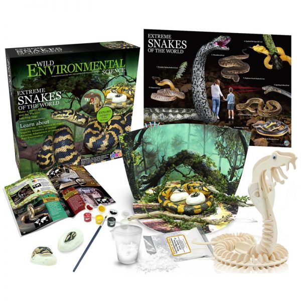 WILD! Science Extreme Science Kit, Snakes of the World