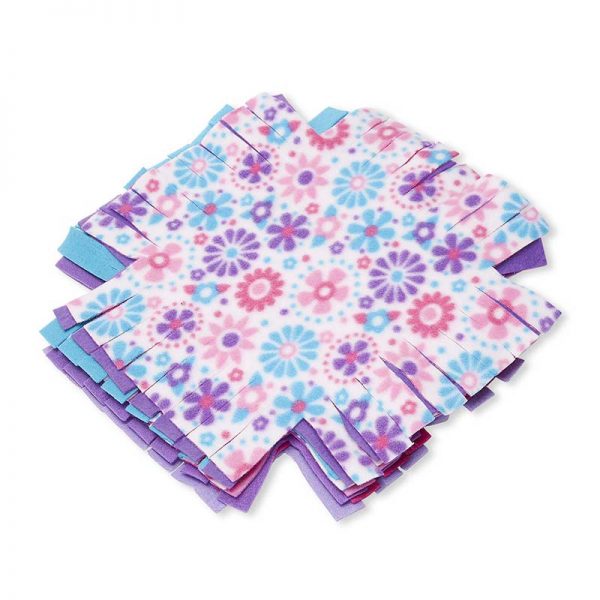 Melissa & Doug Created by Me! Flower Fleece Quilt